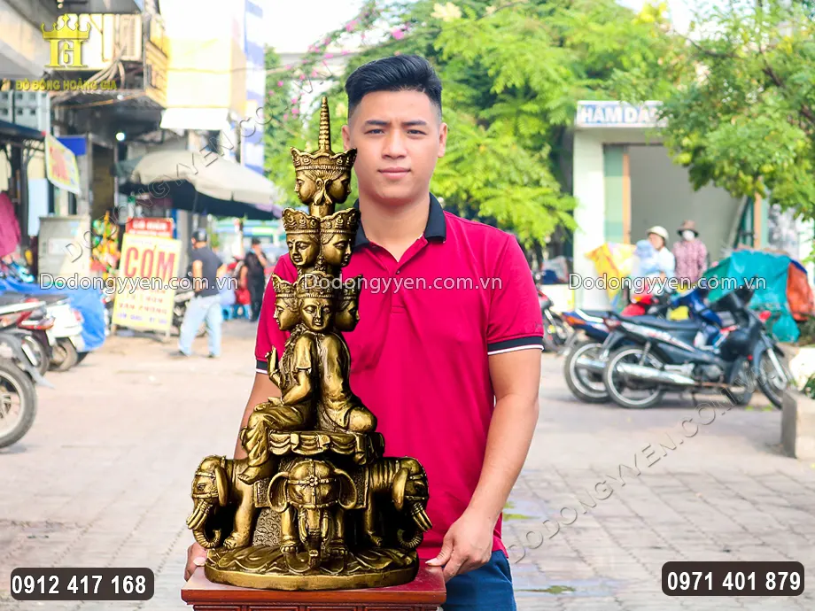 Bề mặt được hun n&acirc;u giả cổ v&ocirc; c&ugrave;ng uy nghi&ecirc;m